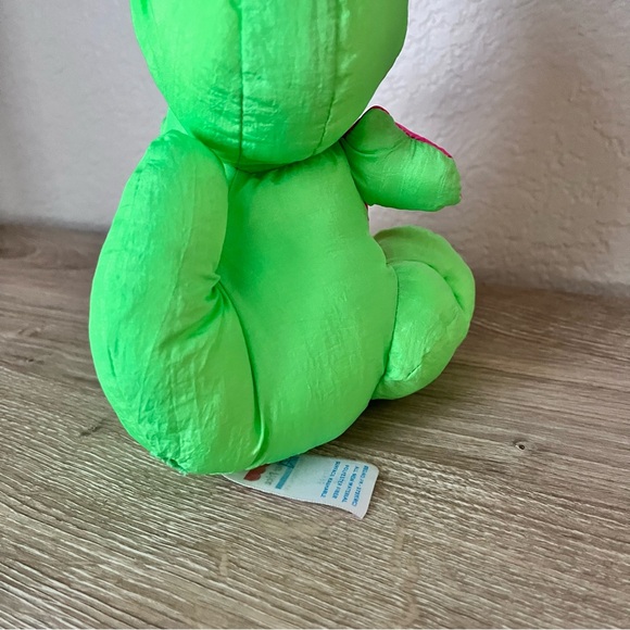 1992 Vintage Fisher Price PUFFALUMP Squeaks Dinosaur Plush 8” - Picture 8 of 11